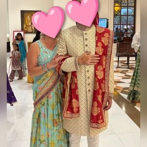 Beautiful Lehenga Choli -- Many Potential Sizes -- Alter to fit you!